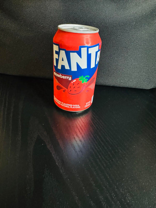 Fanta Strawberry (Fraise)